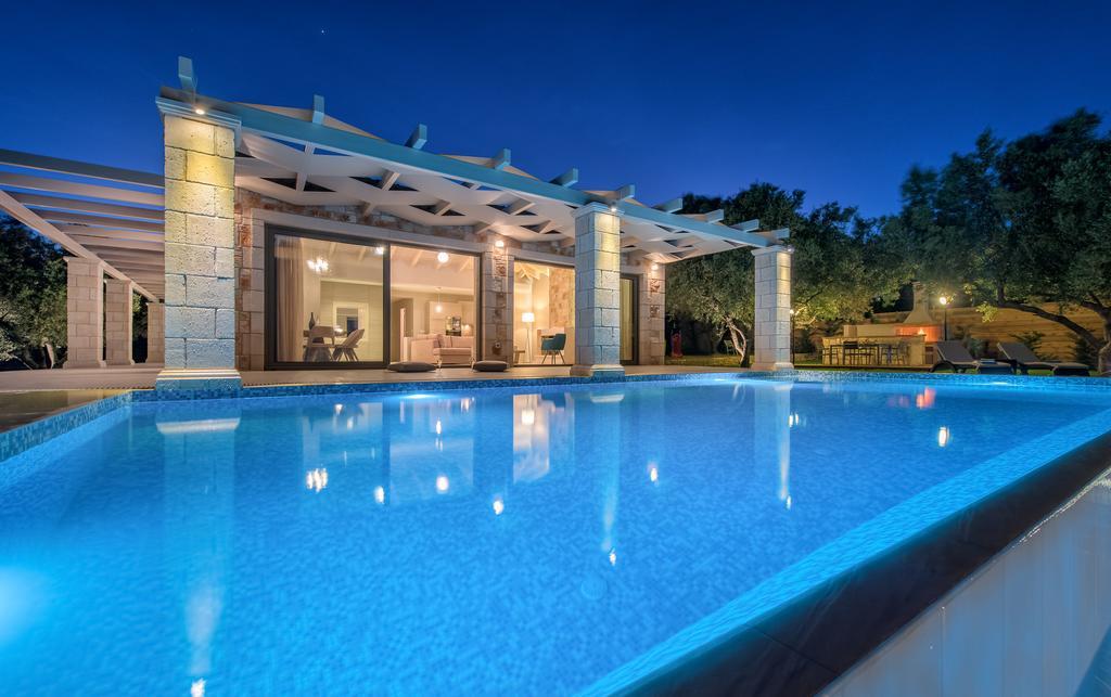 Avra Luxury Villa & Spa كيري الغرفة الصورة