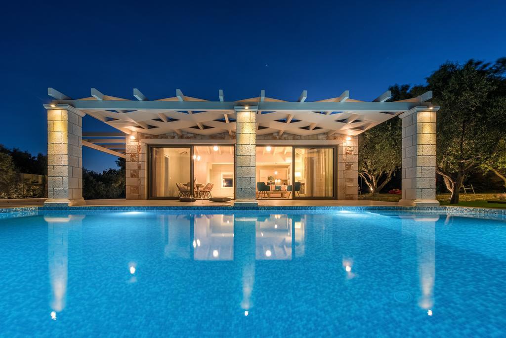 Avra Luxury Villa & Spa كيري الغرفة الصورة